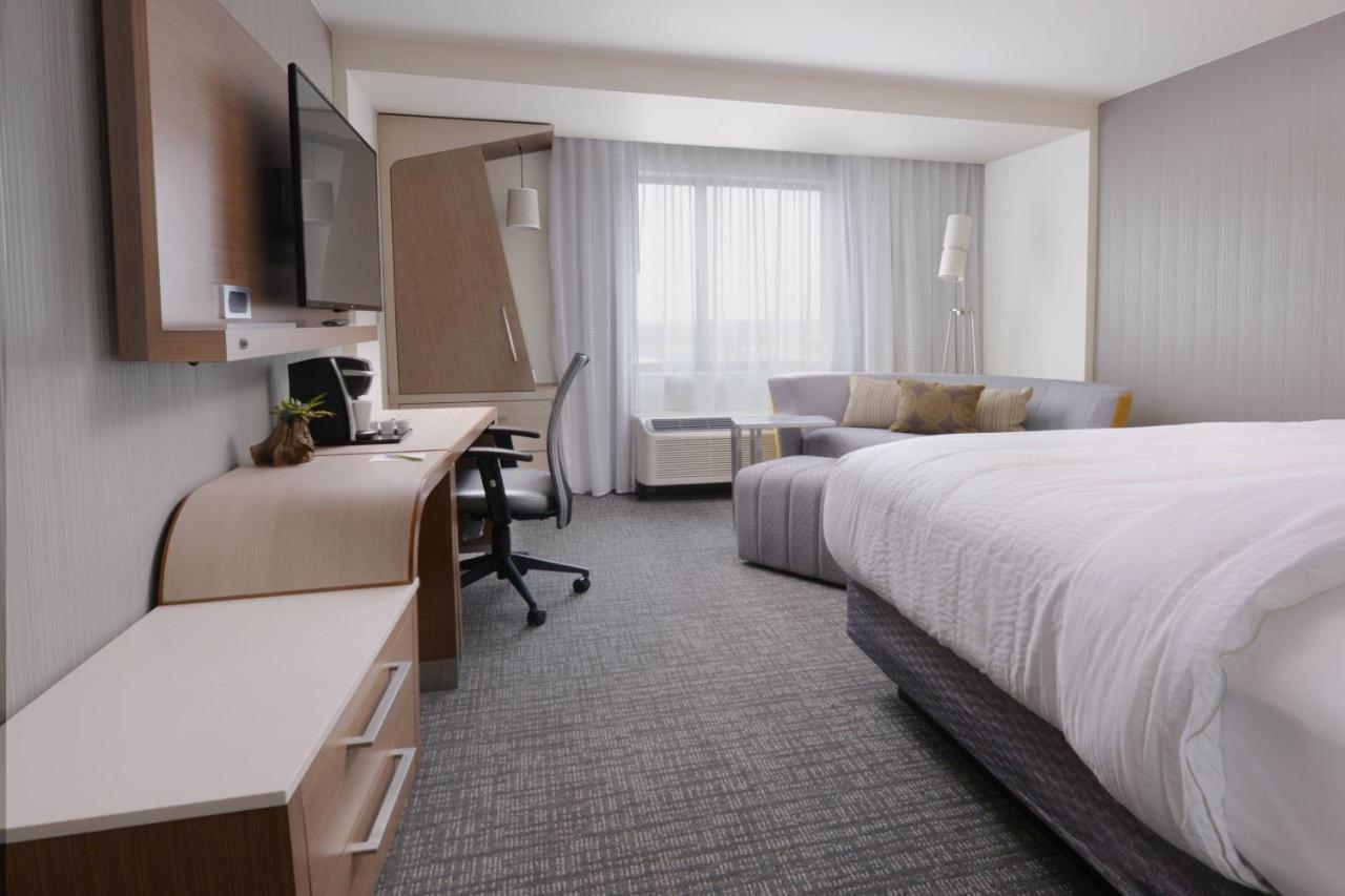 King Room,1405964081:JPEG
