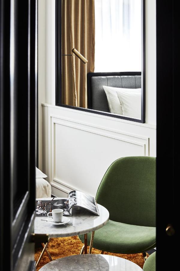 Deluxe King Room,1703591187:JPEG