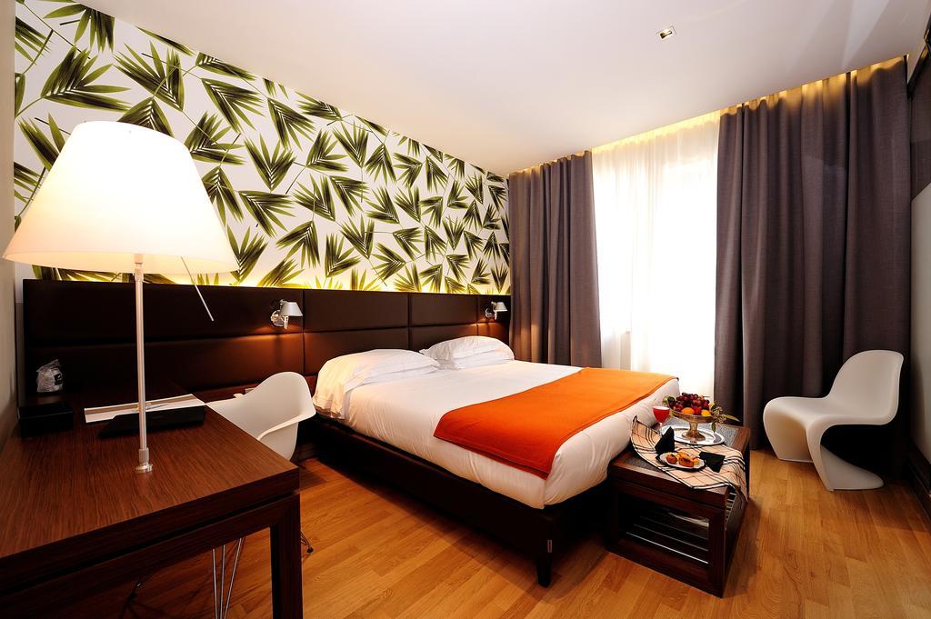 Deluxe Double or Twin Room,75328010:JPEG