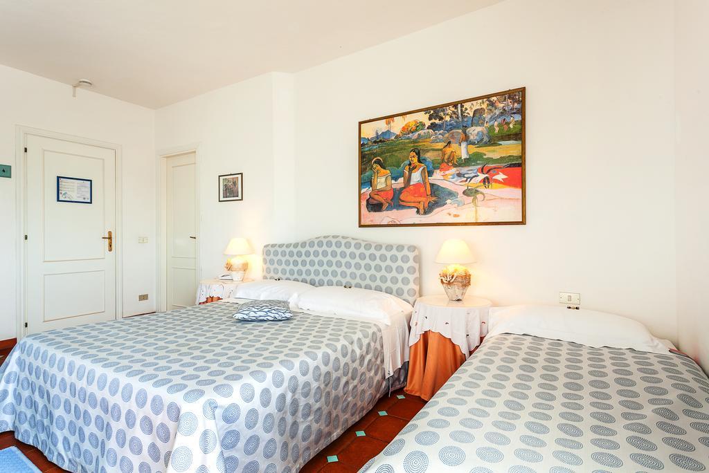Basic Triple Room