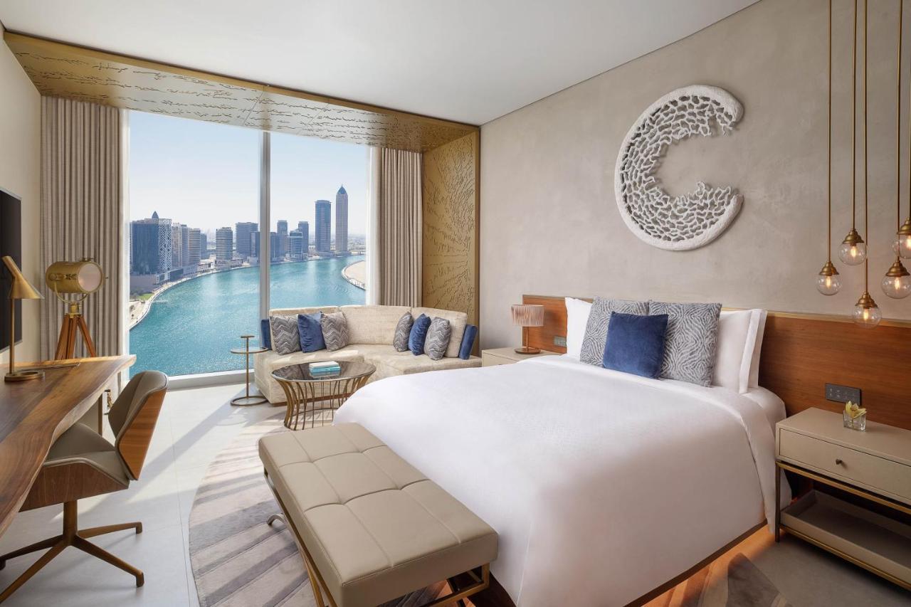 Deluxe King Room with Canal View  including Signature St. Regis Butler Service,1425259896:JPEG