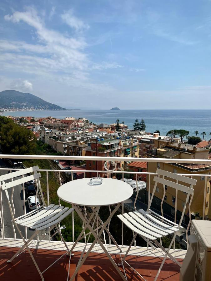 Camera Matrimoniale/Doppia con Letti Singoli con Vista Mare
