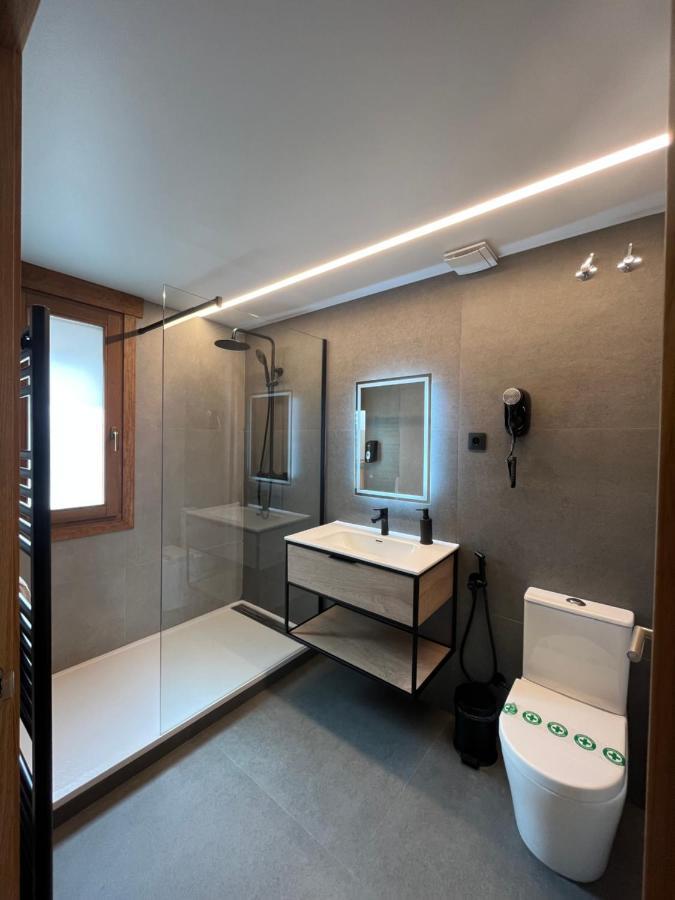 Double Room,1415674974:JPEG
