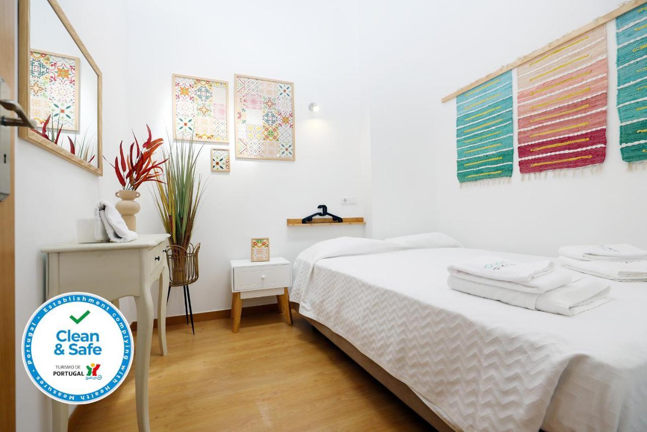 Quarto Duplo com Casa de Banho Partilhada