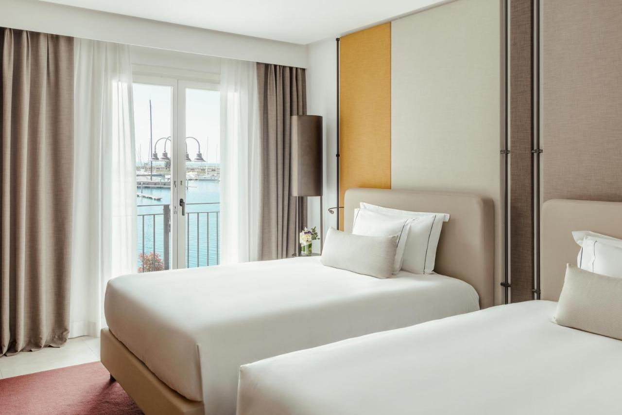 Camera Premium con Vista Porto Turistico e Letto Supplementare