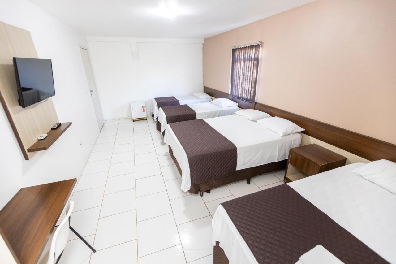 Quarto Familiar com Casa de Banho Privativa