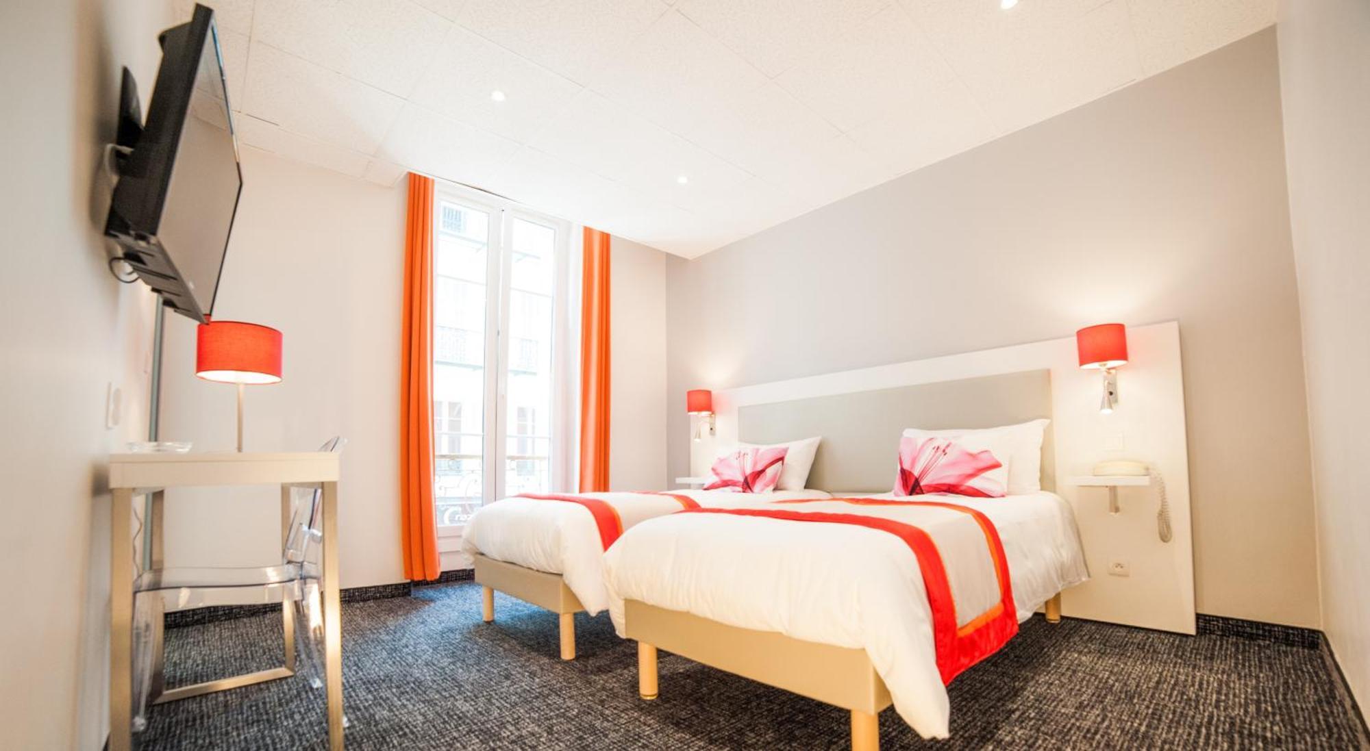 Tweepersoonskamer met 2 Aparte Bedden