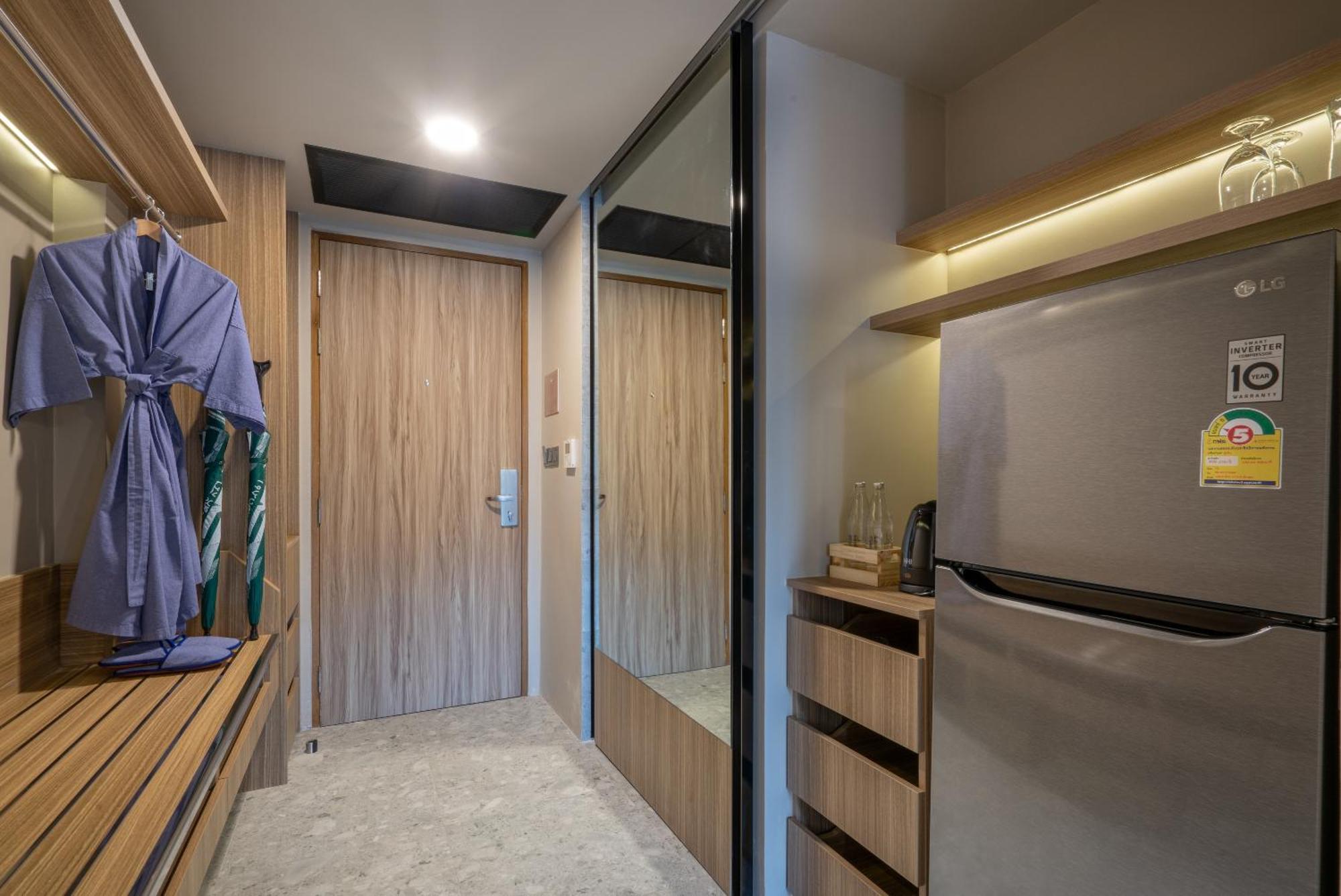 Superior King Room