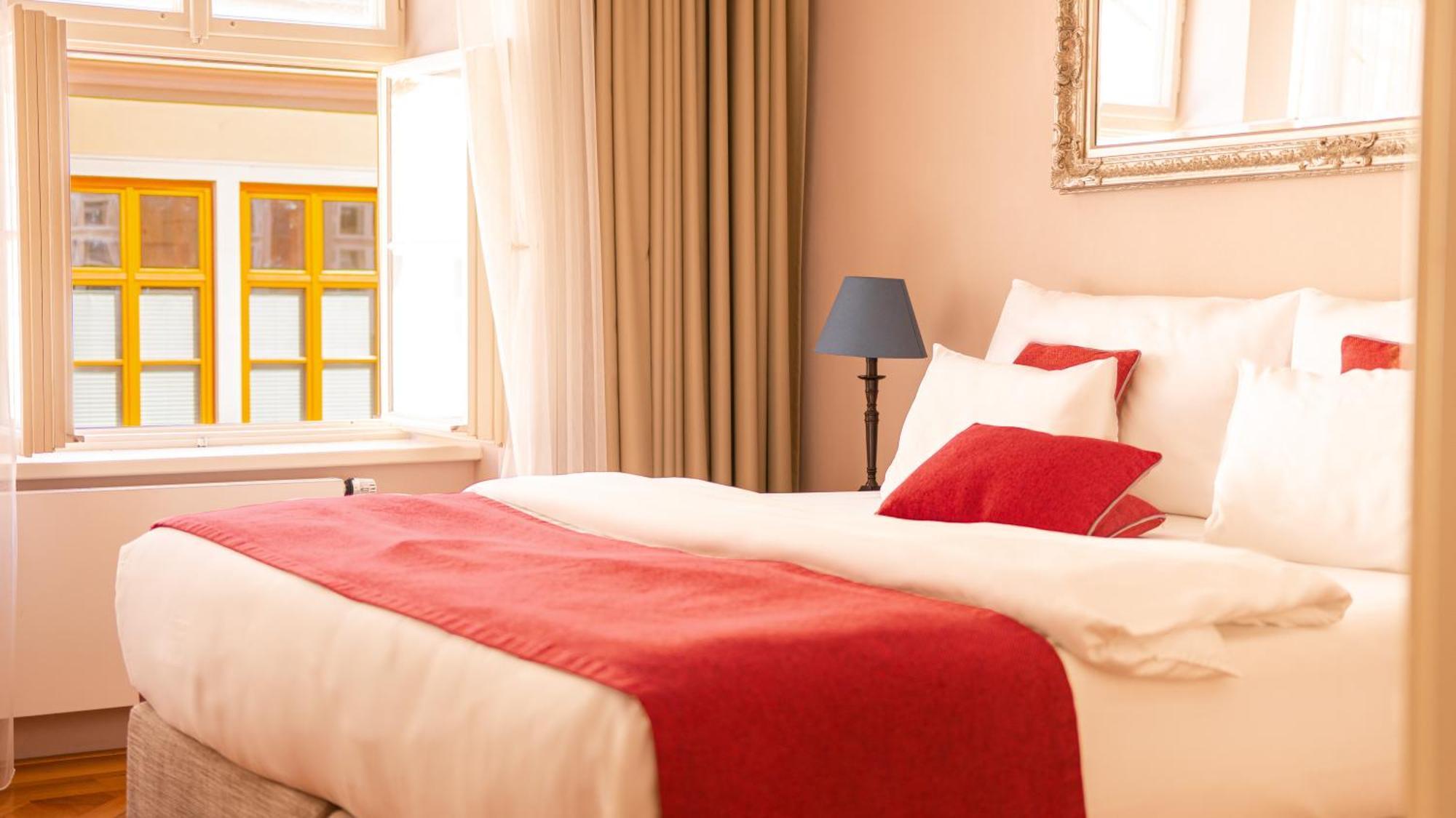 Executive Suite voor 2 Personen - Met 1 Tweepersoonsbed of 2 Aparte Bedden