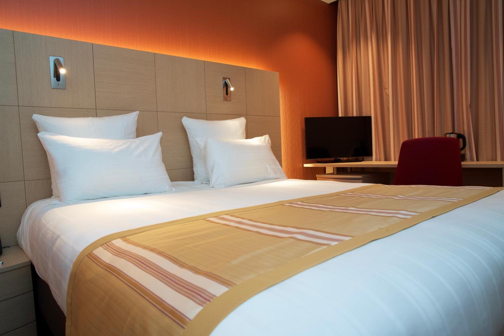 Double Room,1210265485:JPEG