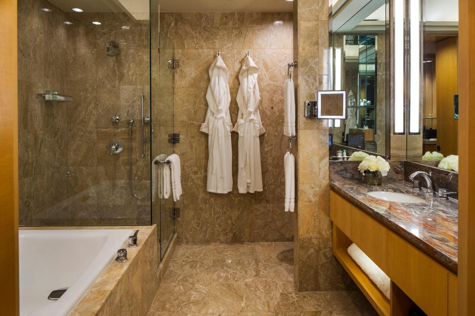 Junior Suite Central Park View King,1434688000:JPEG