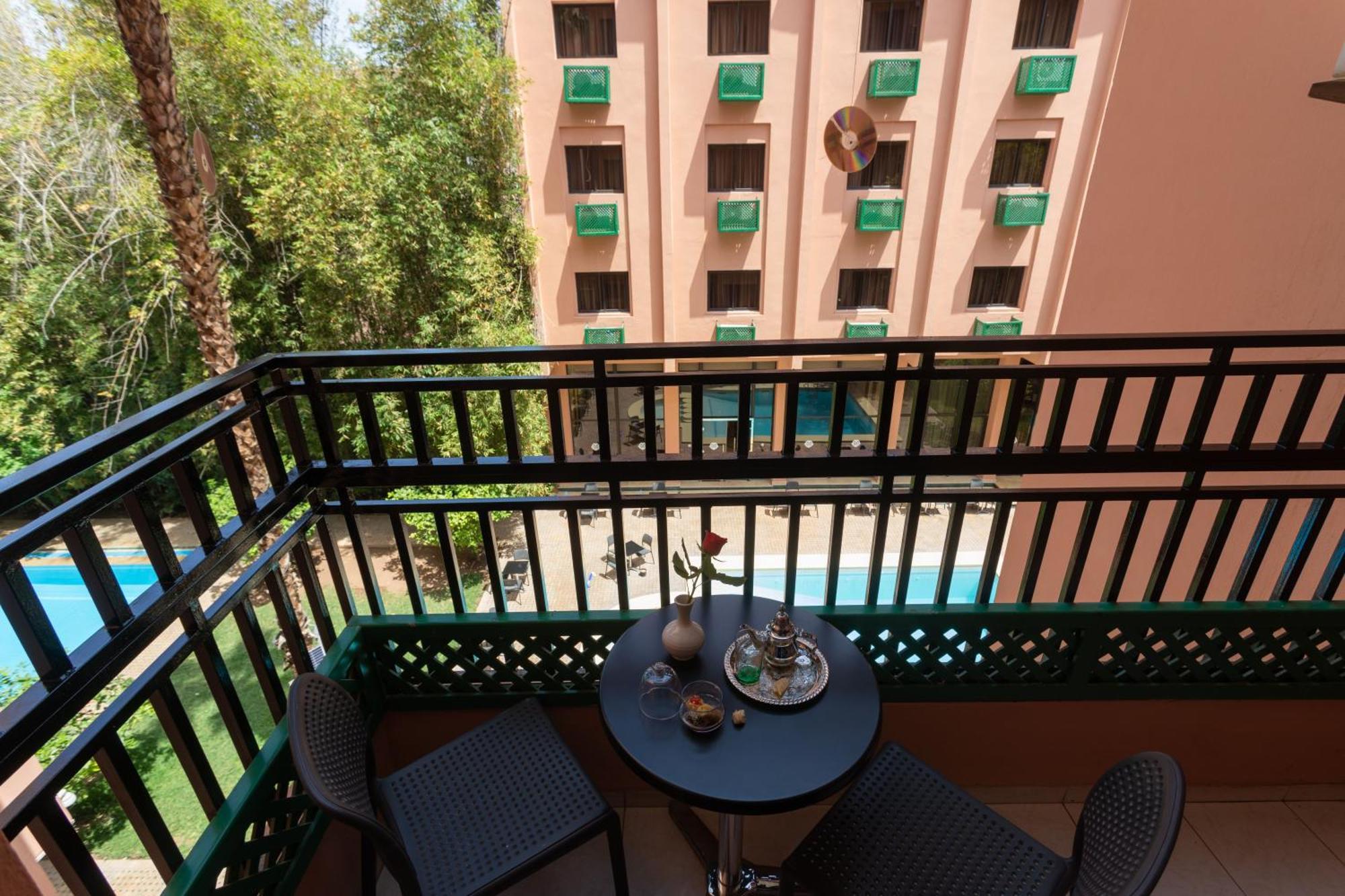 Habitación Individual con vistas a la piscina