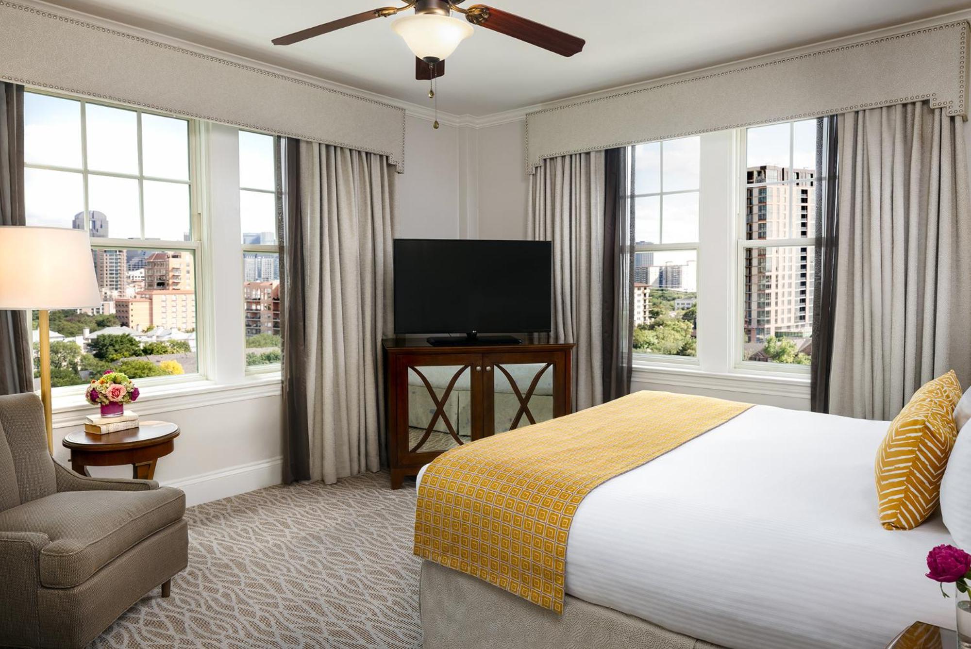 Deluxe Suite,1438406470:JPEG