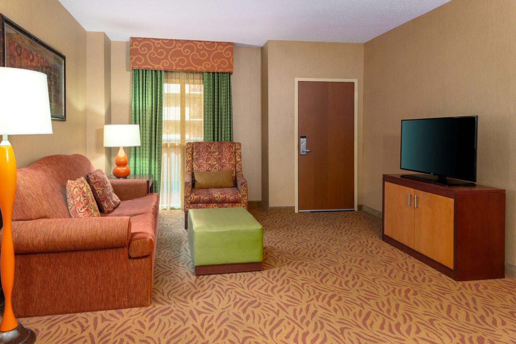 One King Conference Suite Non-Smoking