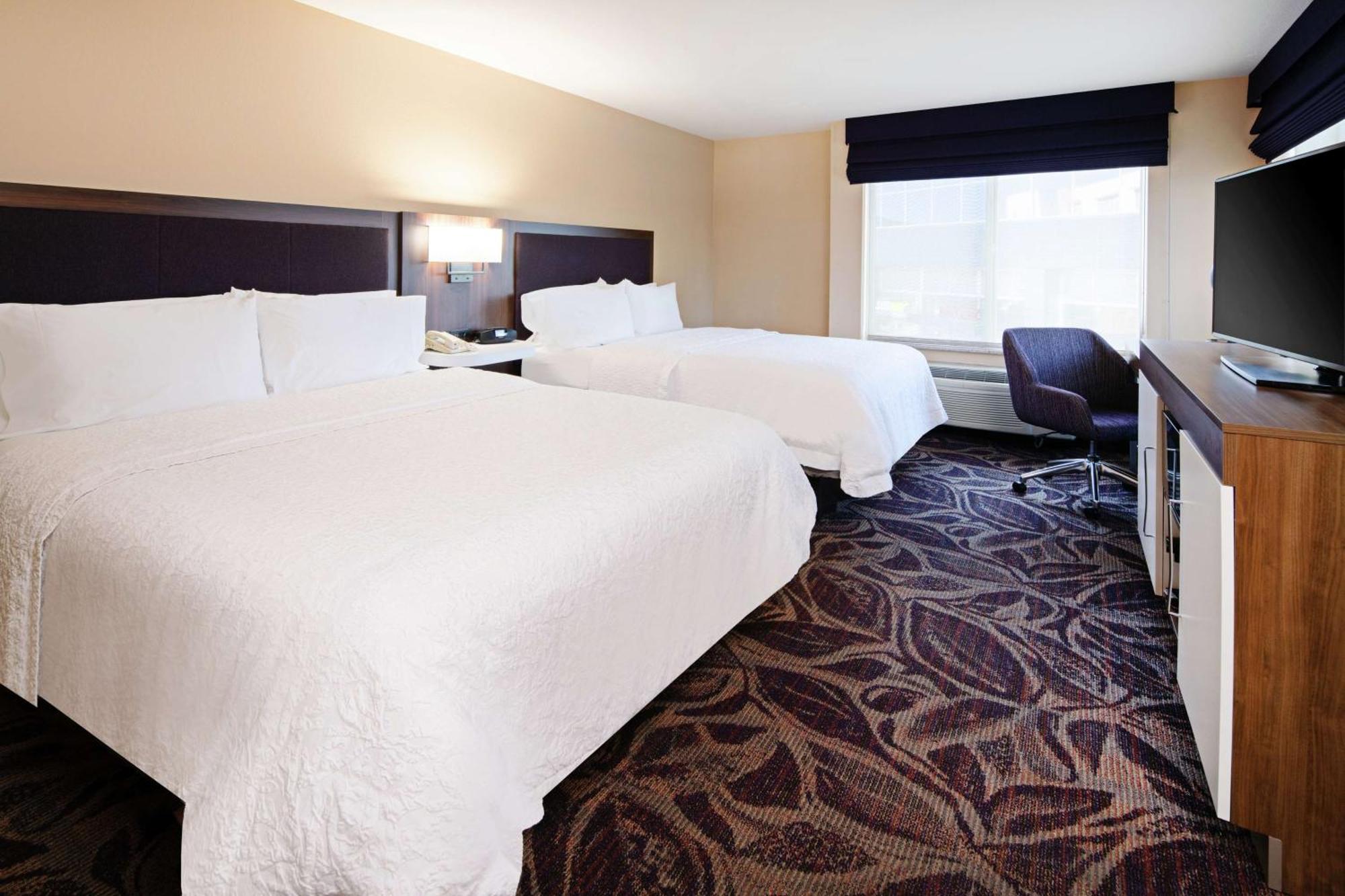 Room with Two Queen Beds - Non-Smoking