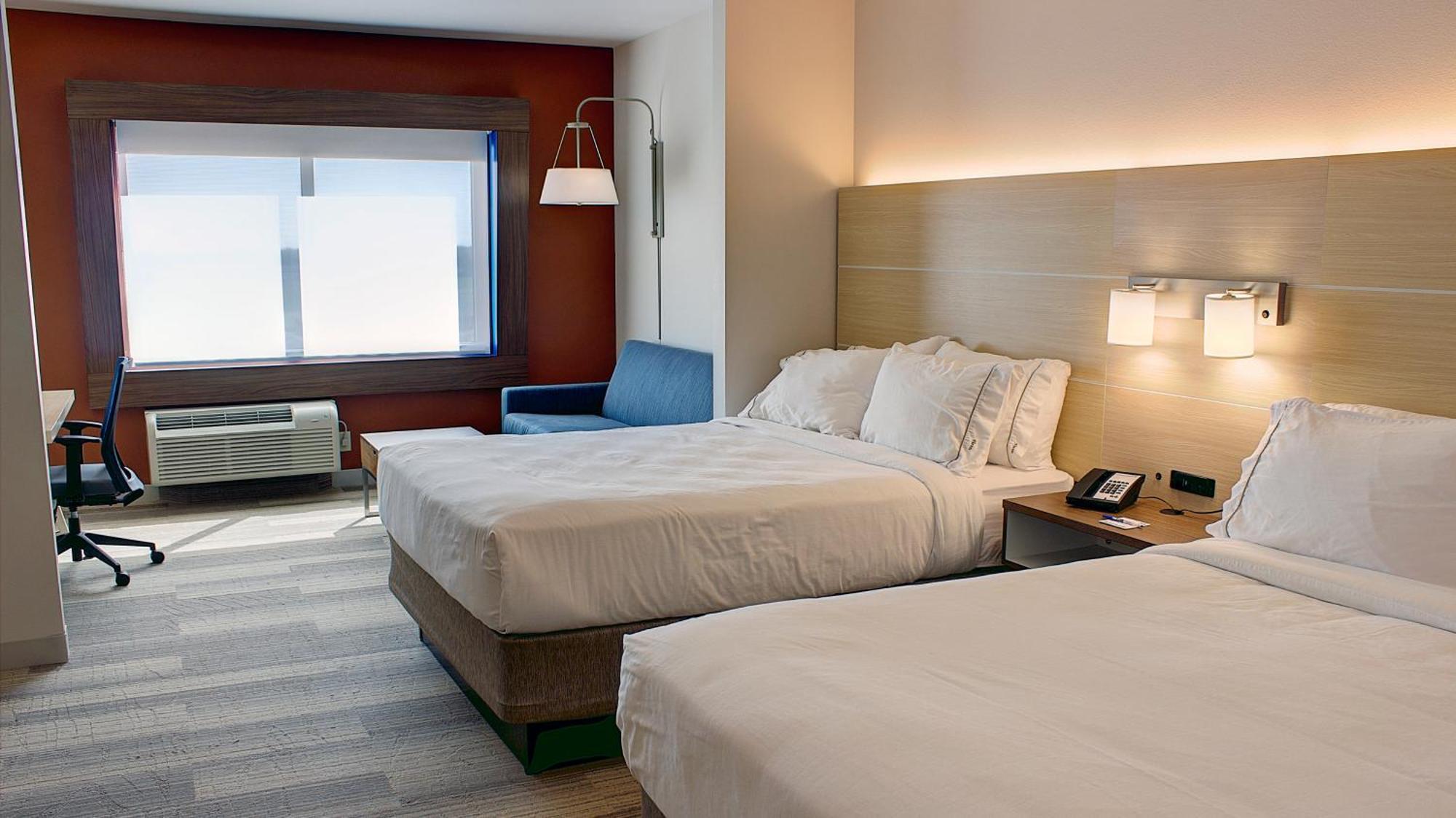 Suite with Two Beds - Non-Smoking