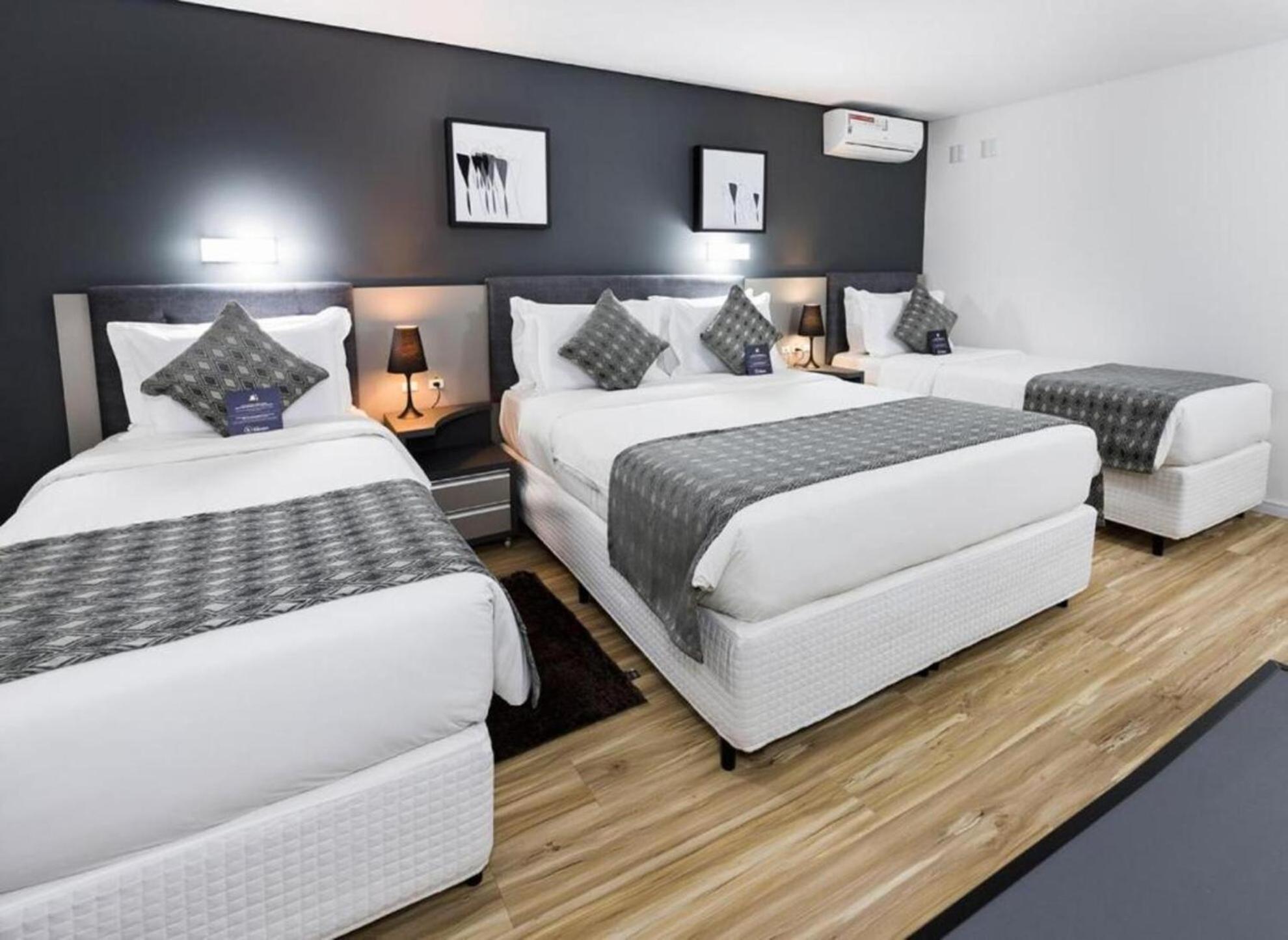 Superior Quadruple Room,1351551211:JPEG