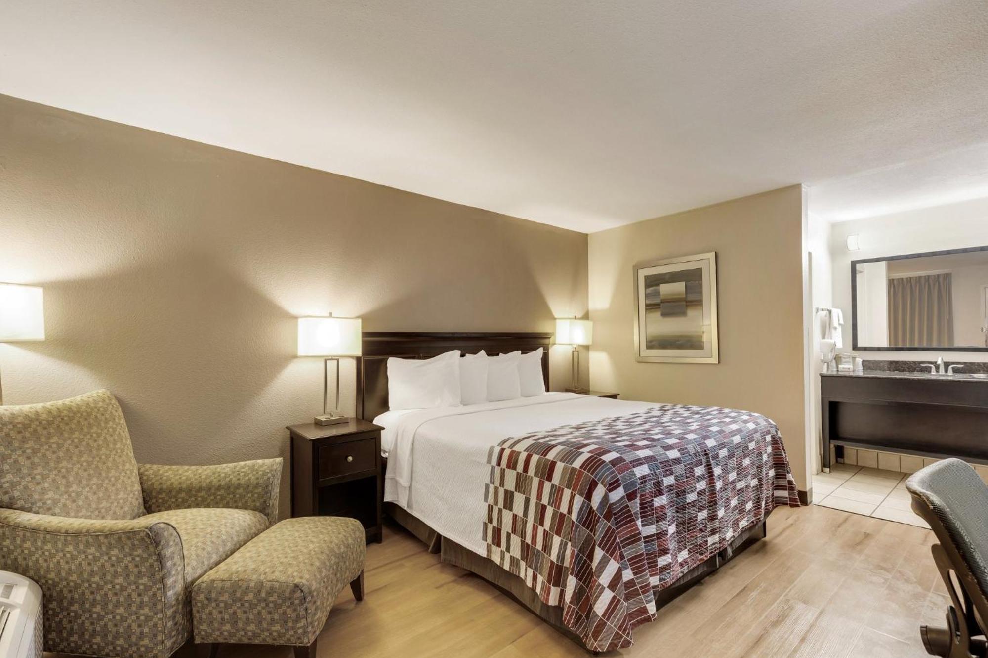 Superior King Room - Non-Smoking