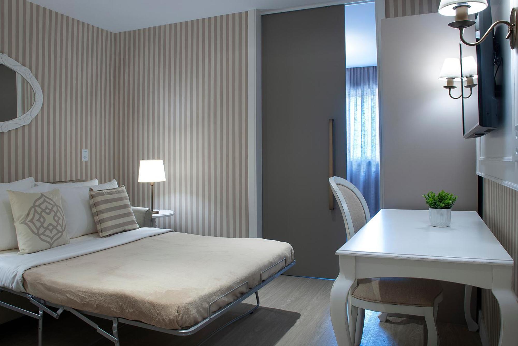 Double or Twin Room,1459484701:JPEG