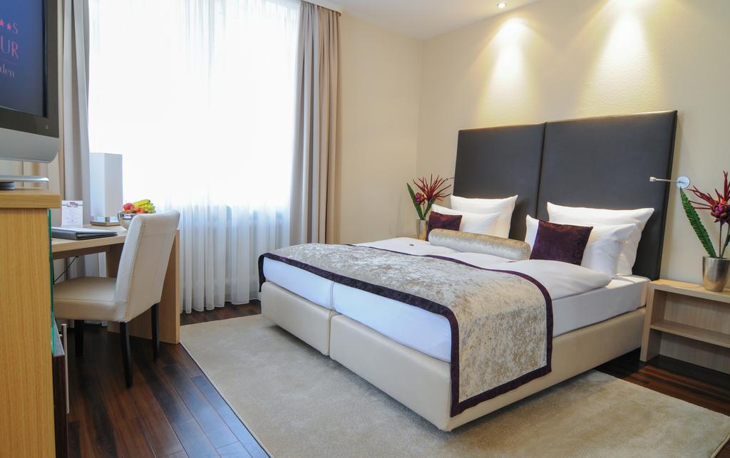 Dreibettzimmer
