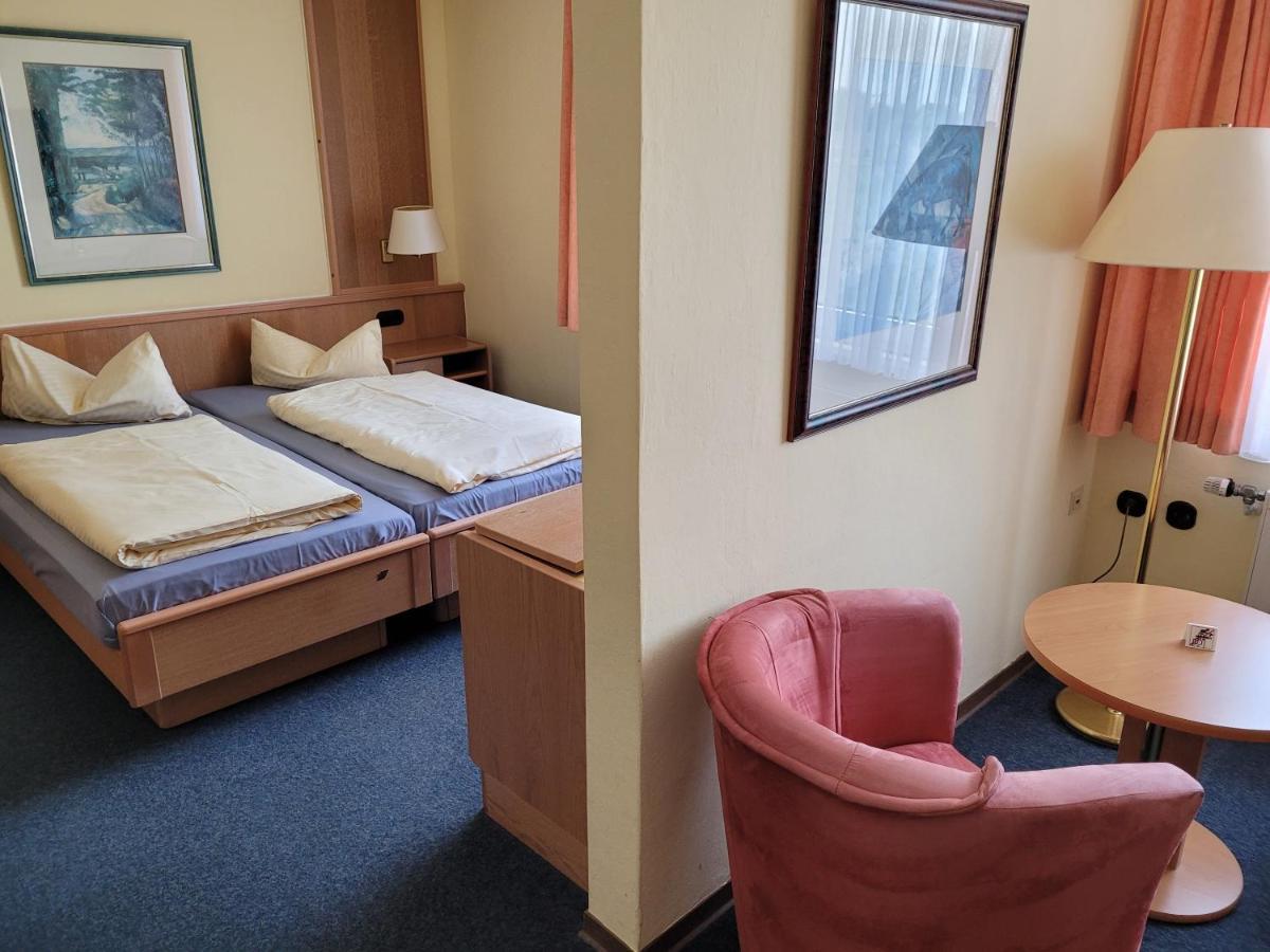 Standard Double Room,1466787293:JPEG