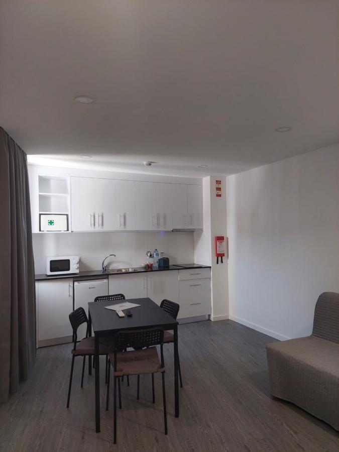 Studio with Balcony,1467300089:JPEG