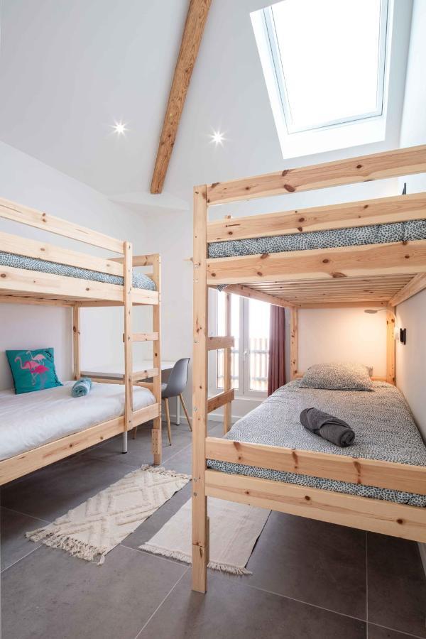 Lit Simple dans Dortoir de 4 Lits