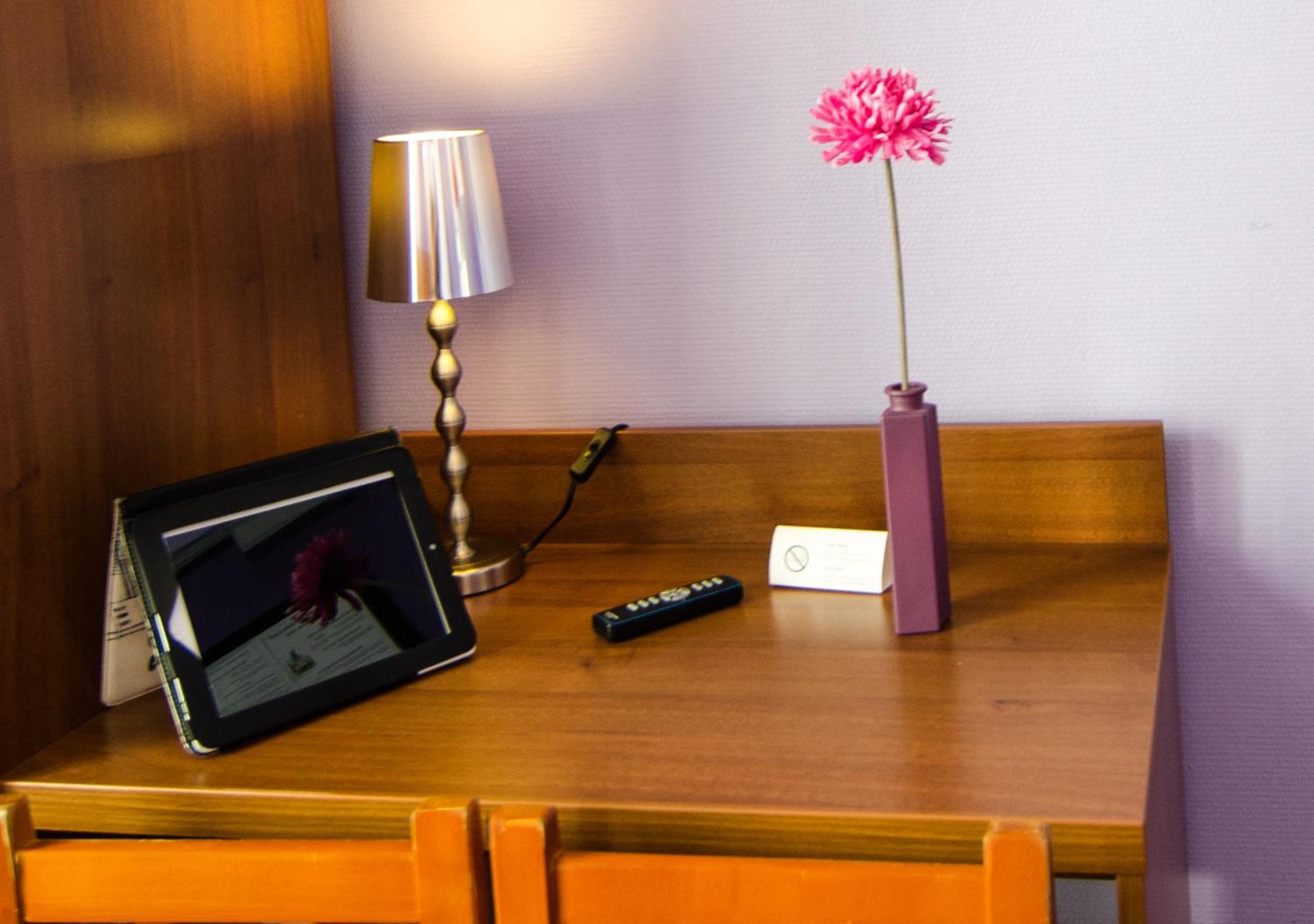 Single Room,1689838833:JPEG