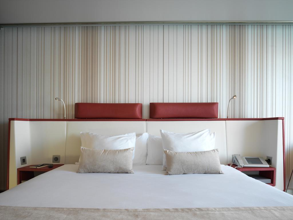 Deluxe Double Room,566597250:JPEG