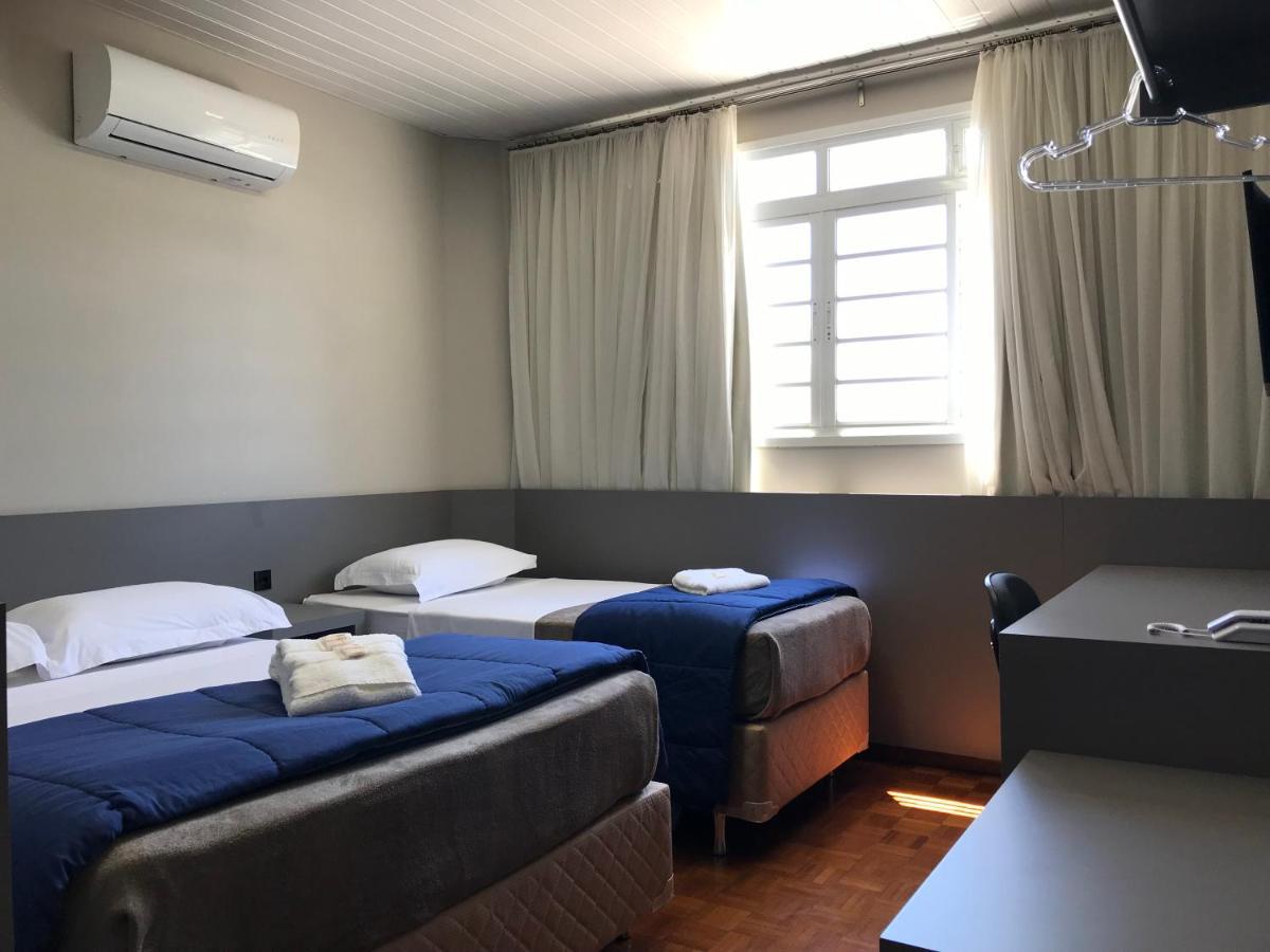 Quarto Triplo Standard