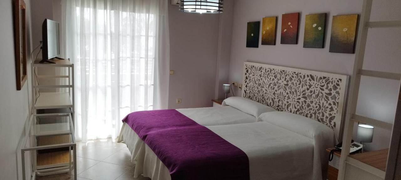 Doppel-/Zweibettzimmer mit Meerblick