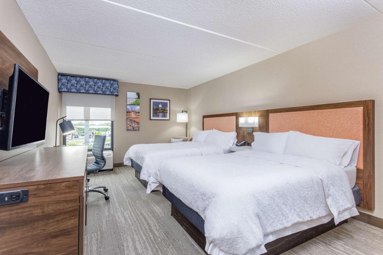 Double Room with Two Double Beds - Non-Smoking