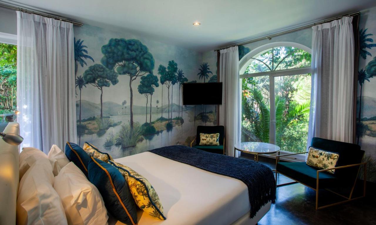 Junior Suite with Balcony and Kitchenette,1517466559:JPEG