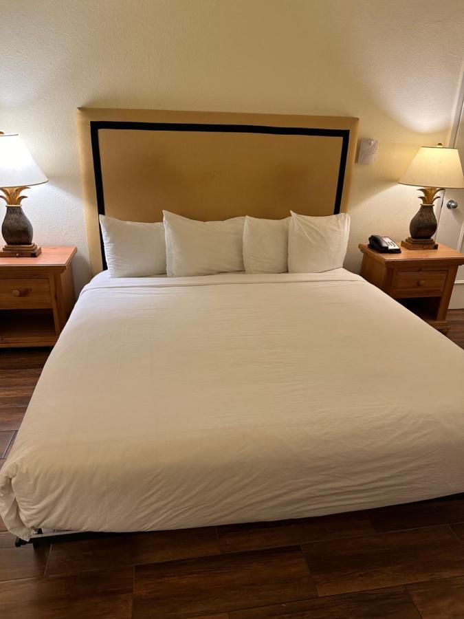King Room - Disability Access/Non-Smoking