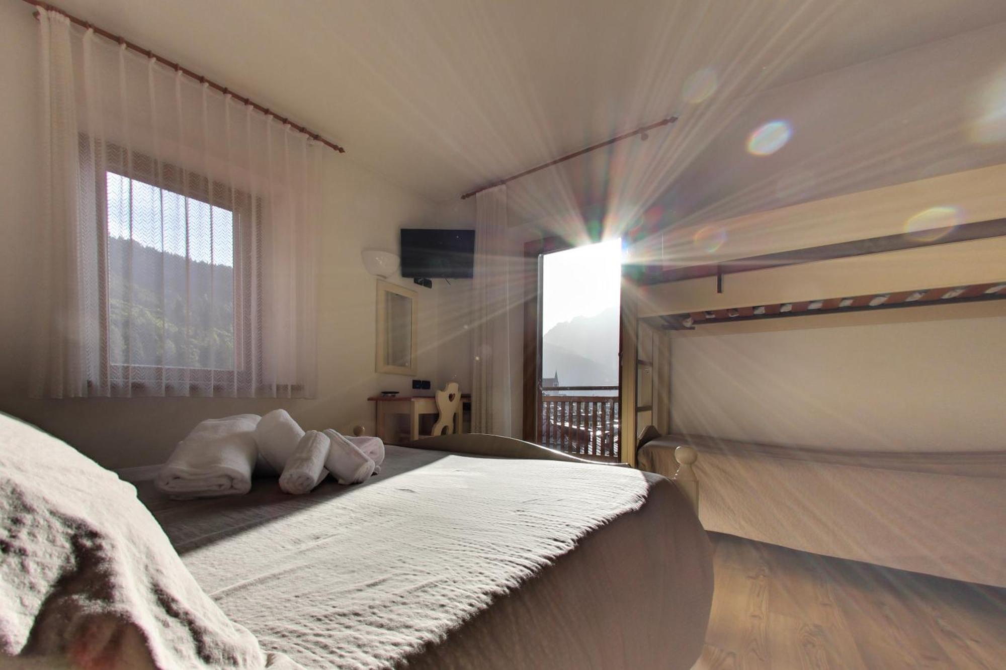 Triple Room Balcony,1499970709:JPEG
