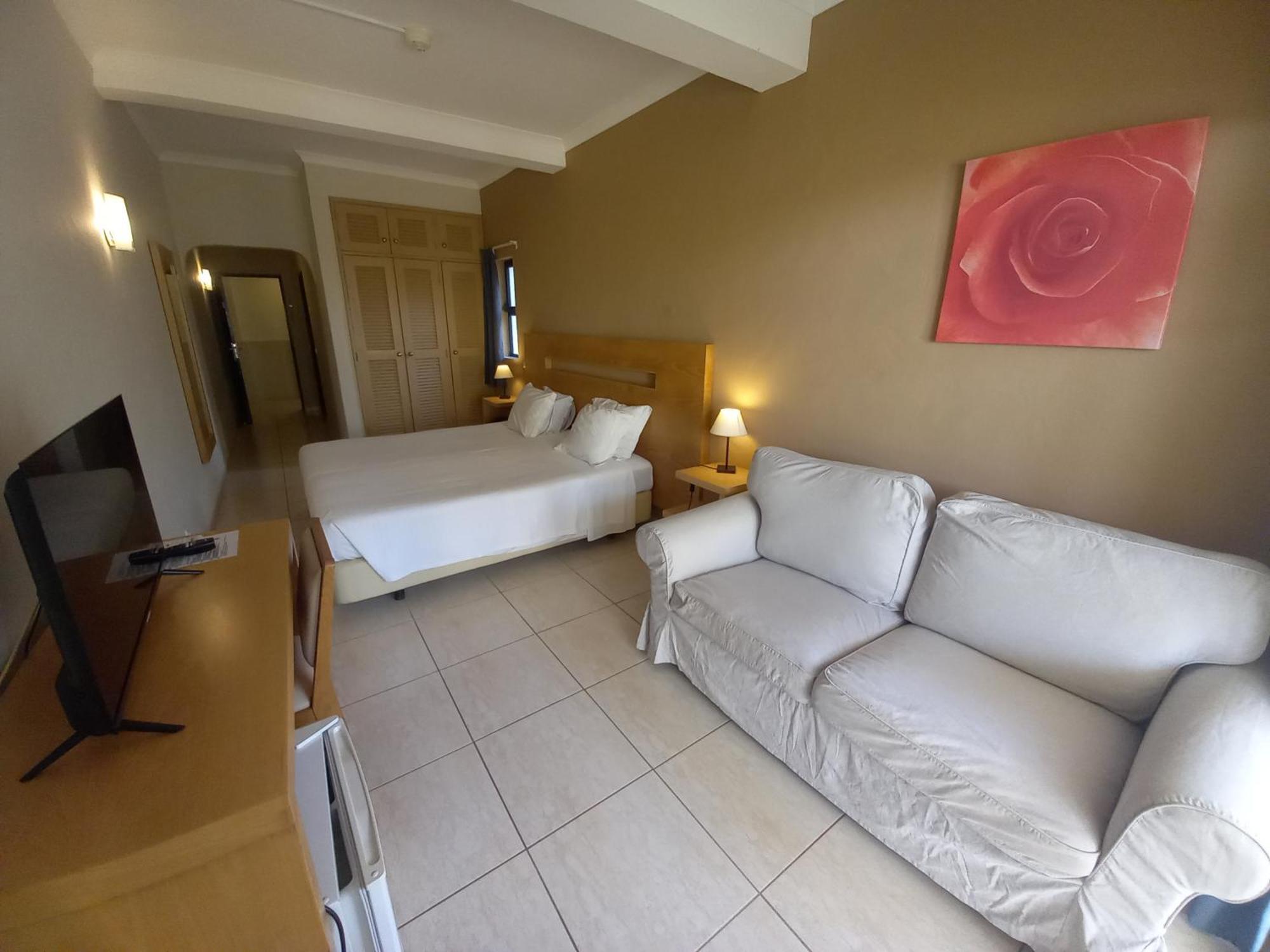 Quarto Duplo ou Twin com Vista Jardim