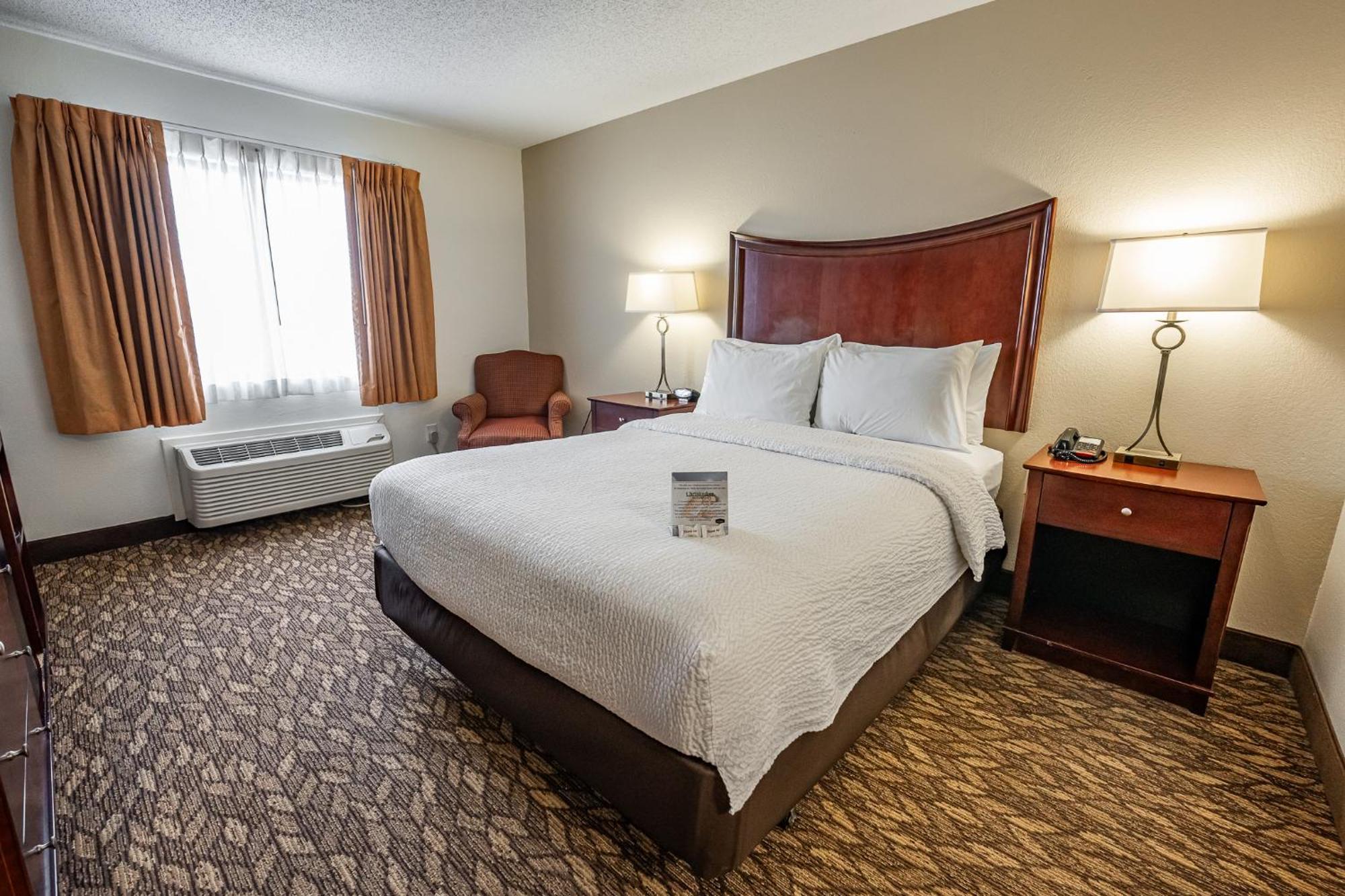 Queen Room - Disability Access