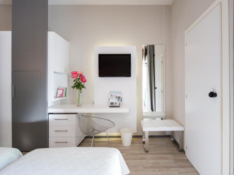 Quadruple Room,1499057767:JPEG