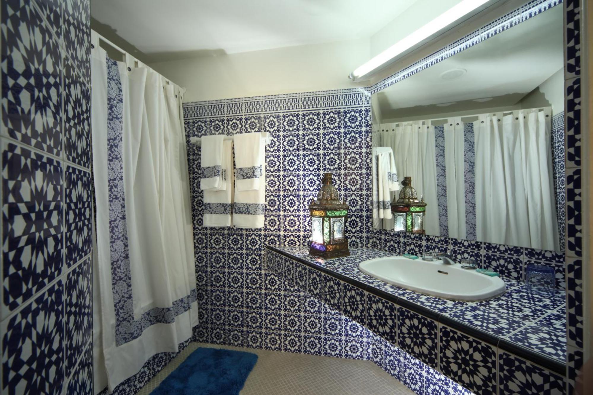 Double Room,1742758490:JPEG