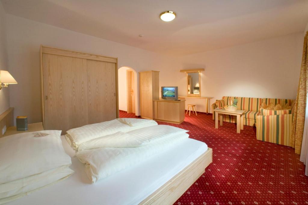 Familienzimmer mit Balkon