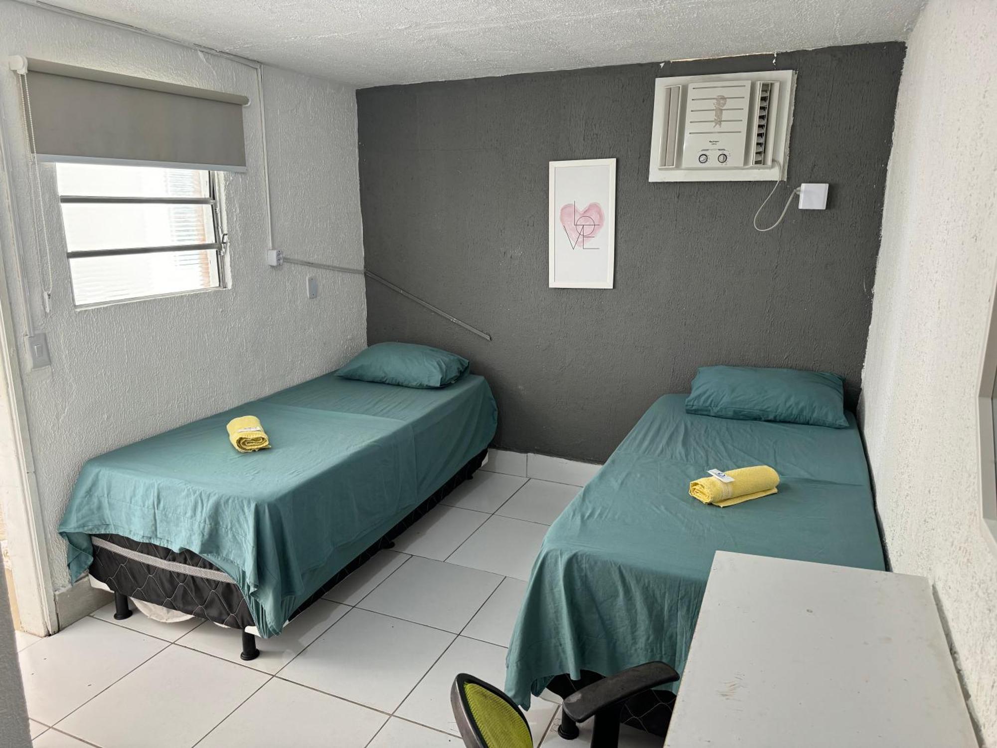 Quarto Duplo ou Twin com Casa de Banho Privativa