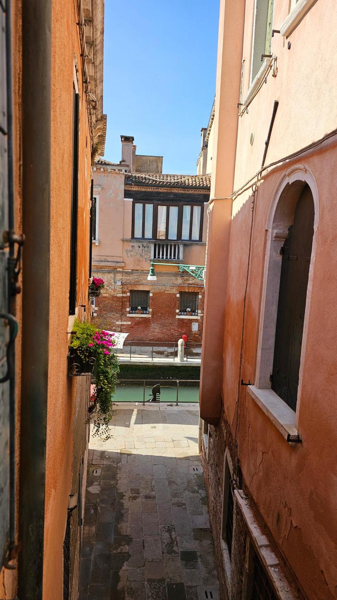 Quarto Triplo Superior com Vista para a Cidade