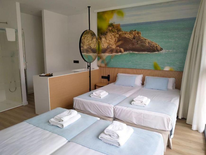 Quarto Quádruplo com Vista Jardim