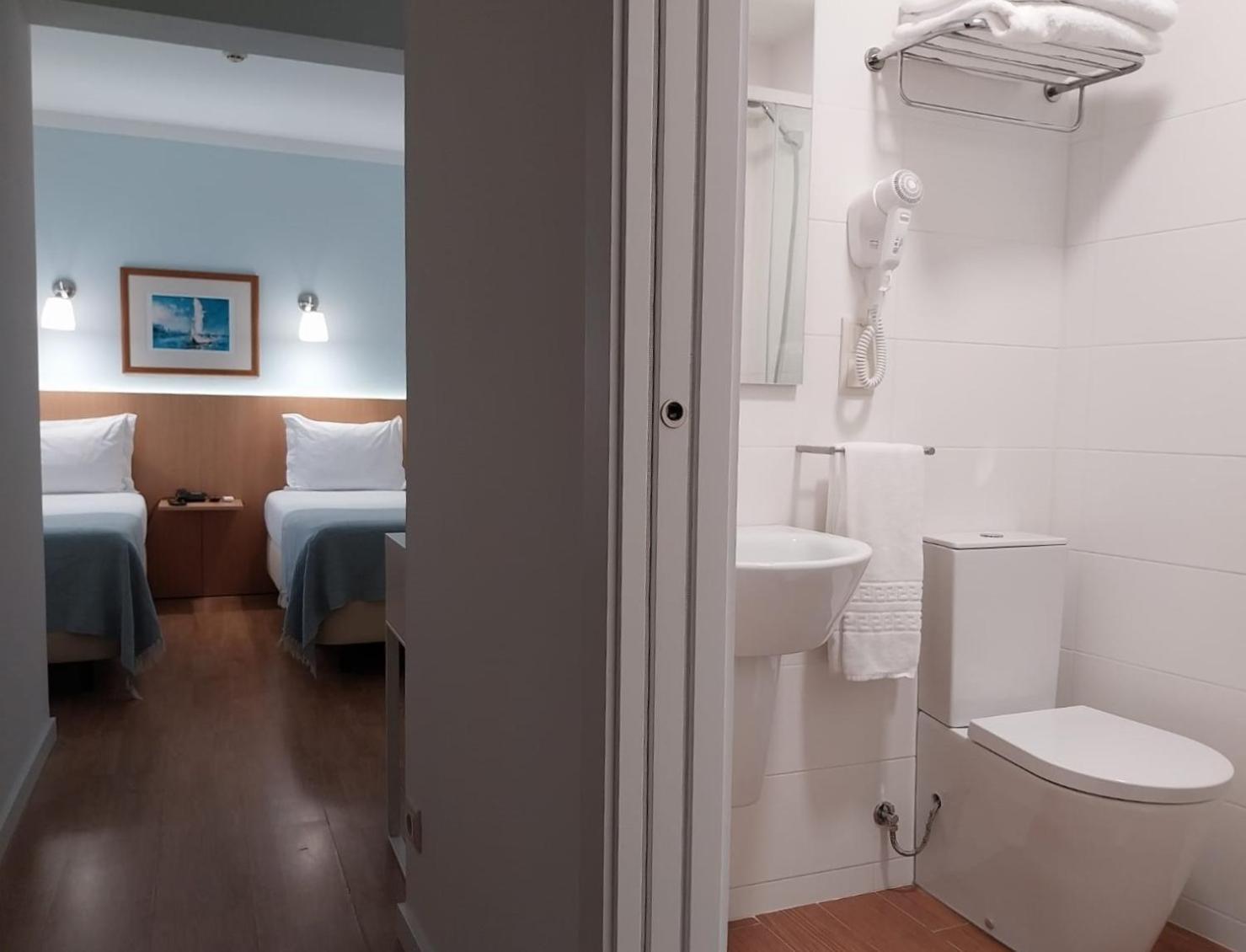 Economy Twin Room,1516396774:JPEG