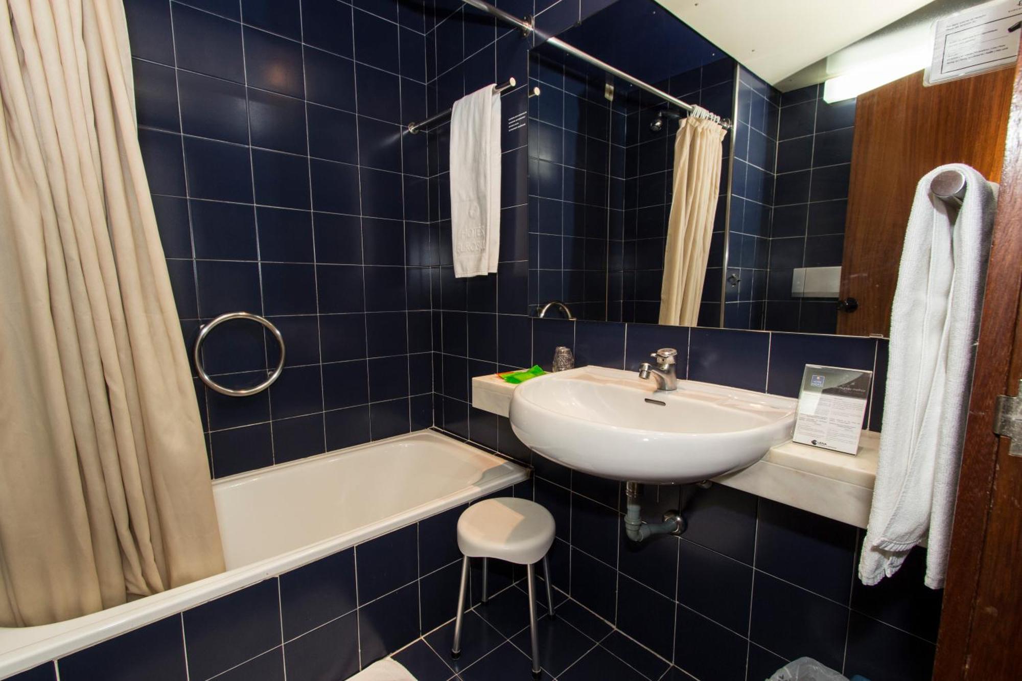 Quarto Individual