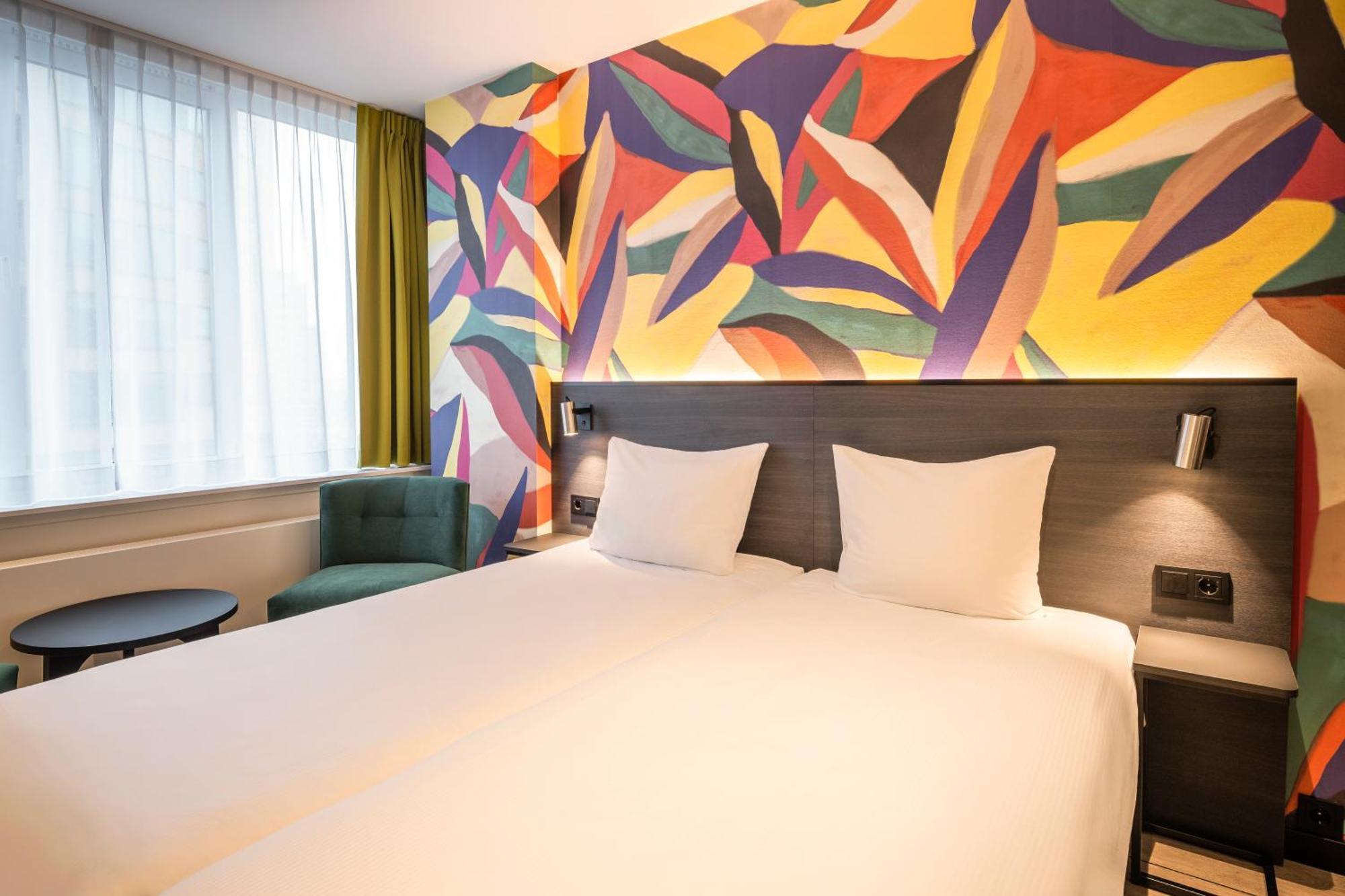 twin room,1516394875:JPEG