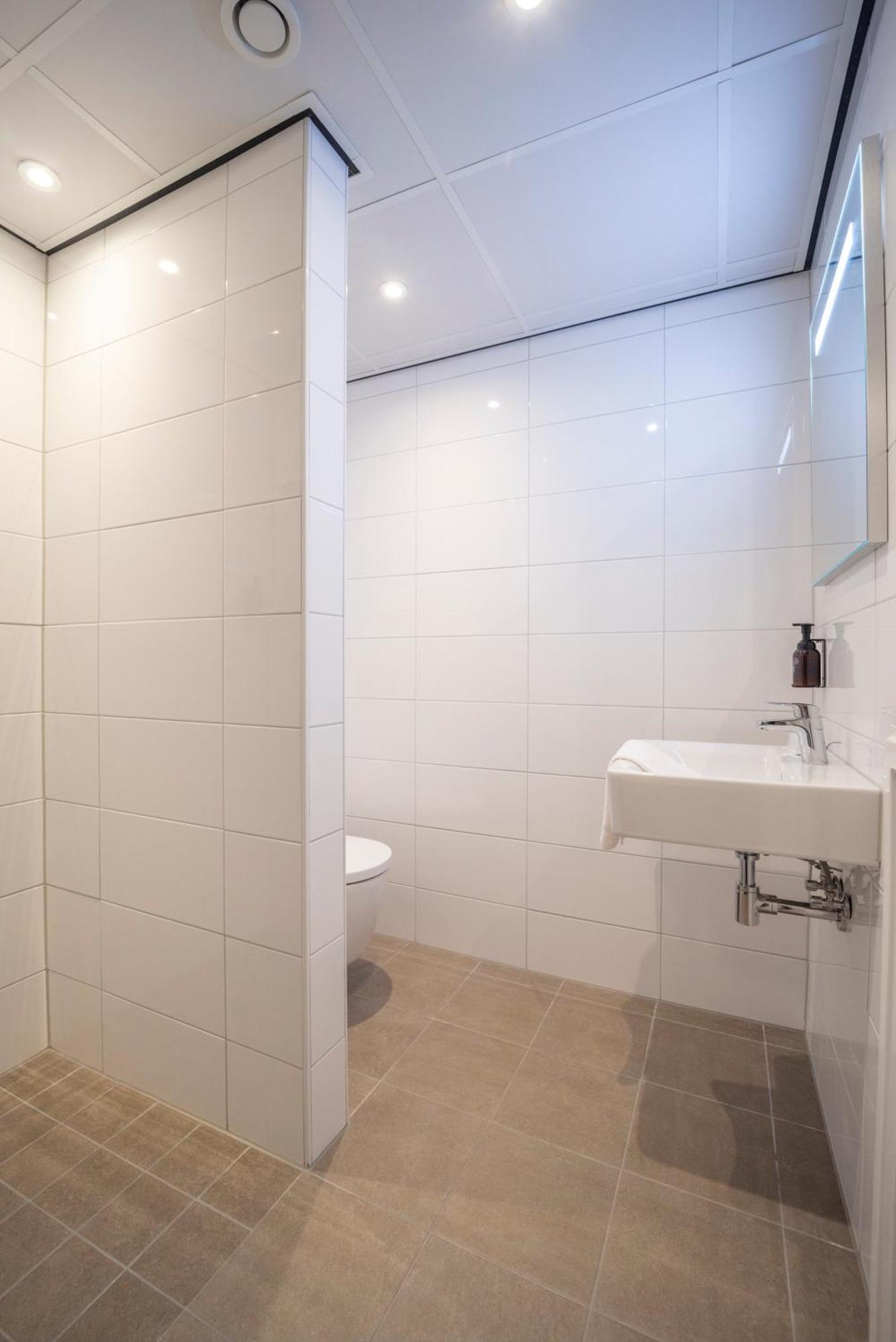 Comfort Double Room with Balcony,1516439857:JPEG