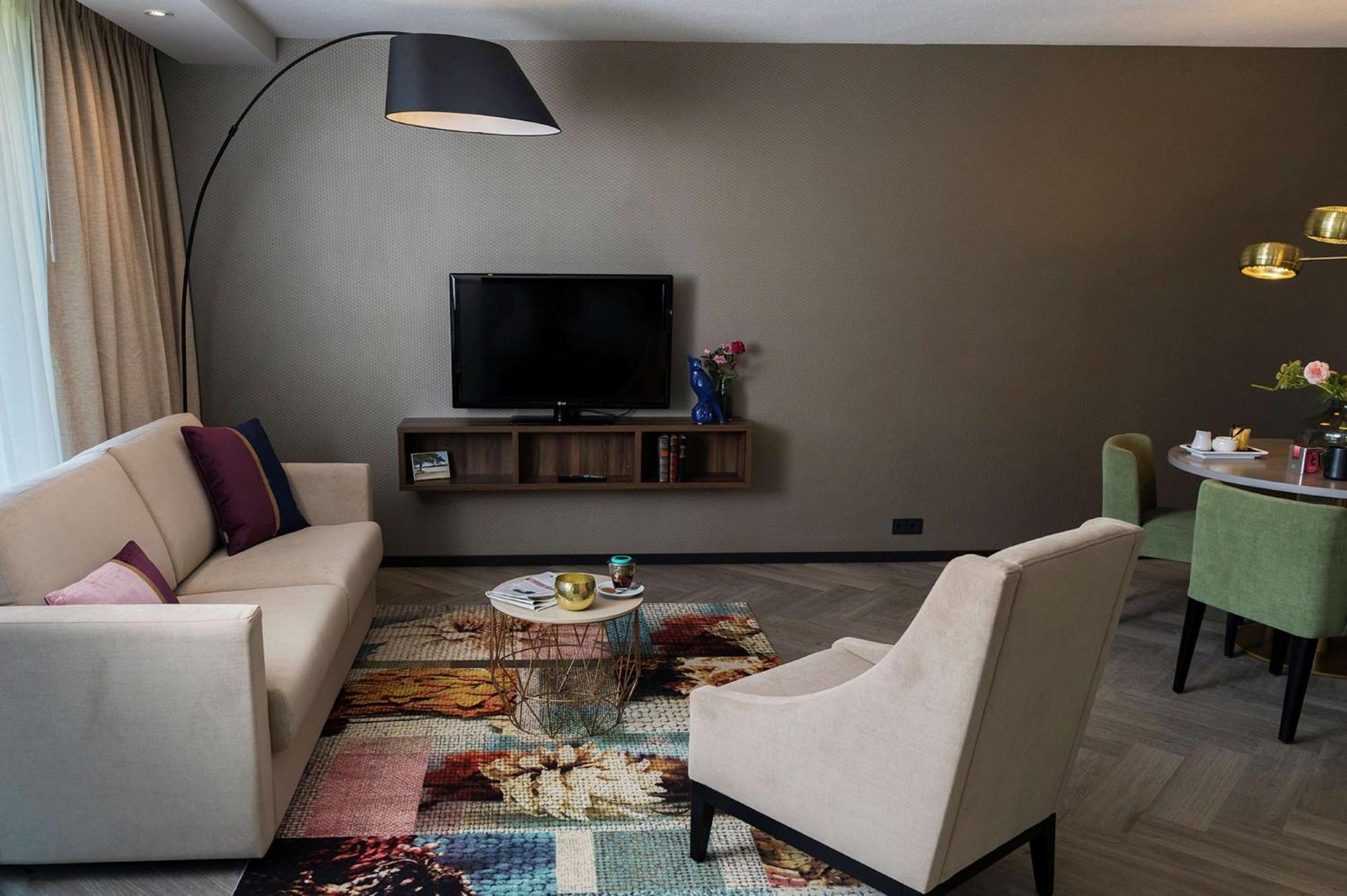 One-Bedroom King Suite,1516443877:JPEG