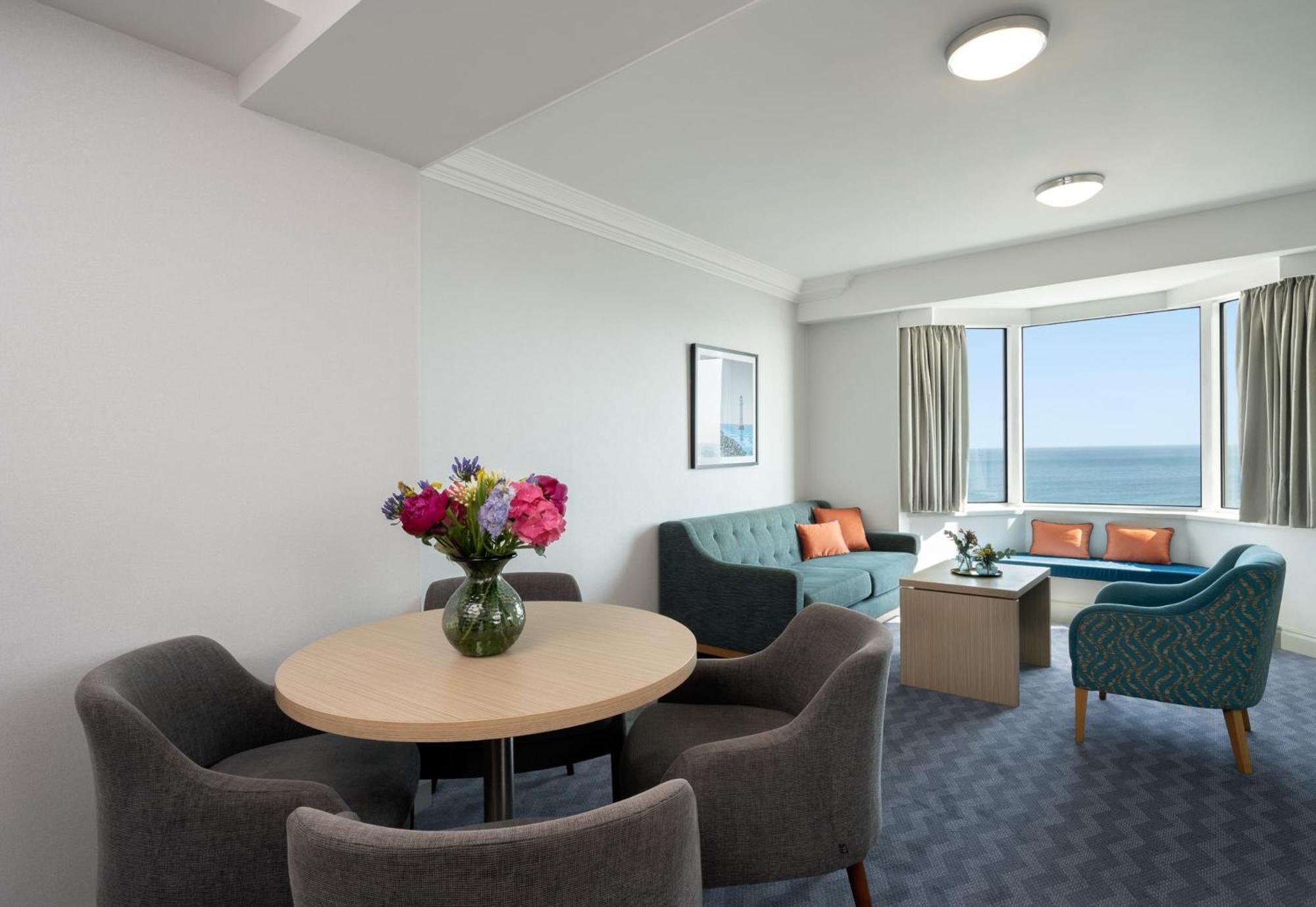Suite with Sea View,1516459129:JPEG