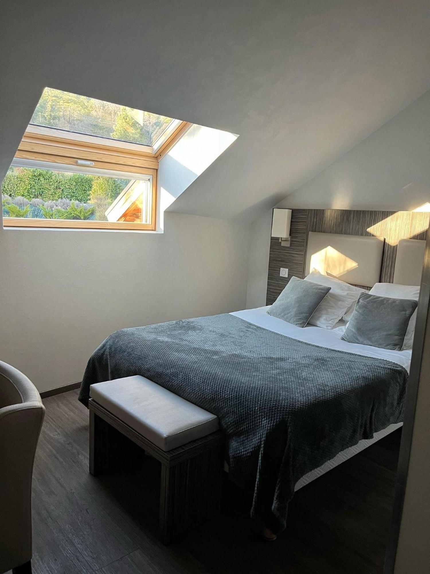 Chambre Double ou Lits Jumeaux Économique